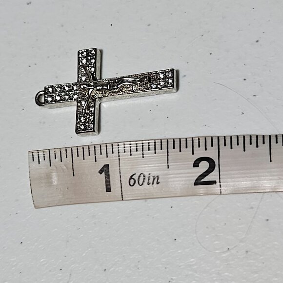 Religious Jesus Christ Figure Cross Pendant Rhinestone Jewelry Christianity - Picture 3 of 3